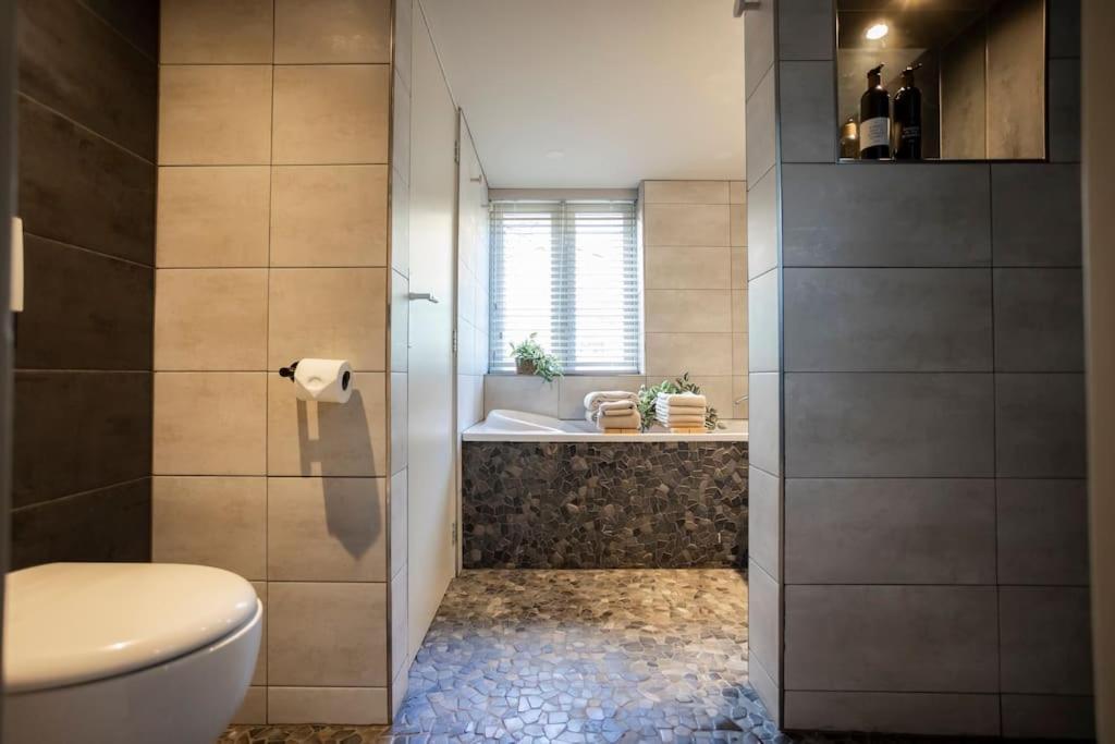Villa Loft 48 à Haastrecht Extérieur photo